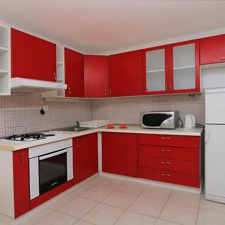 Apartment Andrijasevic